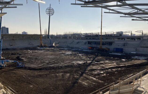 Zdražení schválili i zastupitelé. Lávka vyjde na 175 milionů, stadion na 786