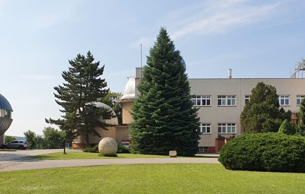 Hradecká hvězdárna zítra oslaví 75 let od položení svého základního kamene