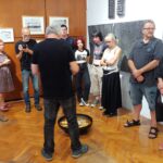 Konkrétní podzim s podtitulem Elementy