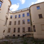 Vypukla rekonstrukce budovy pedagogické fakulty s odhalením zbytku pevnosti!