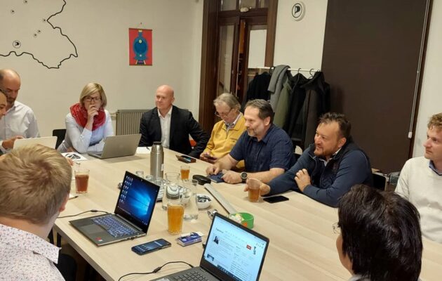 Městská vláda je kompletní. Radními budou senátor i dva exprimátoři