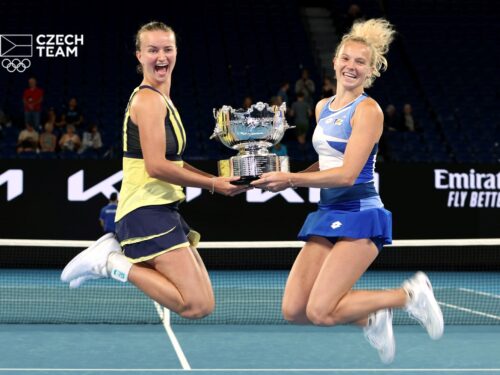 Hradecká rodačka opět vítězná! Siniaková ovládla s Krejčíkovou Australian Open