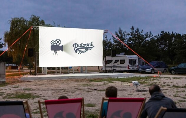 Film 3Bobule odstartoval letní kino na Stříbrňáku