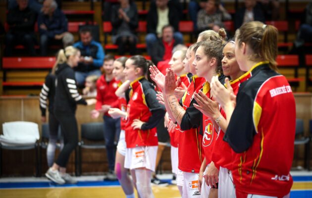Kralují východu. Hradecké basketbalistky vyhrály v Trutnově