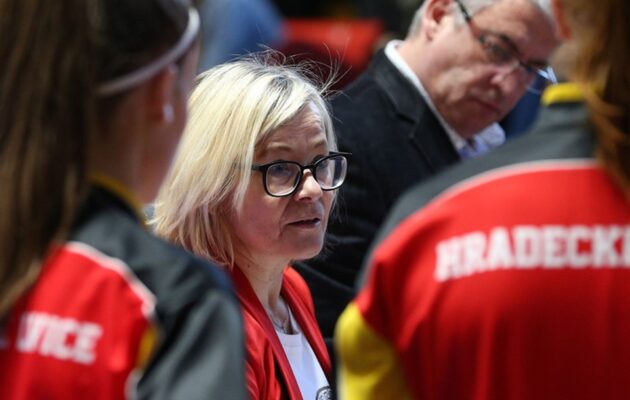 Změny u Hradeckých Lvic: Vrací se trenérka Ptáčková, končí několik opor