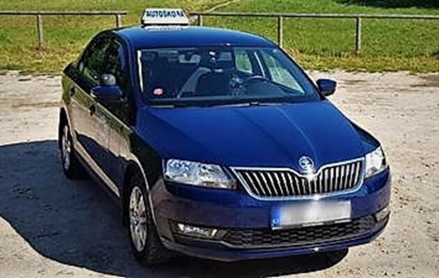 O zkoušky v autoškolách bez jízd není zájem, žáci mohou jenom na test