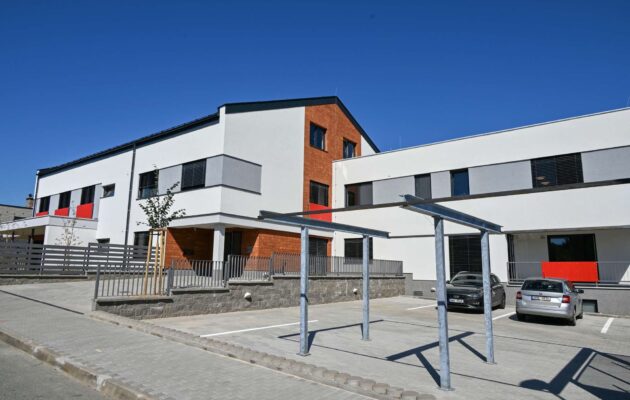 FOTO: V Roudničce se otevřel domov pro zdravotně postižené za 80 milionů