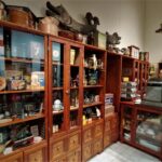Muzeum zve svou velkolepou expozicí na historické cesty městem Hradec Králové