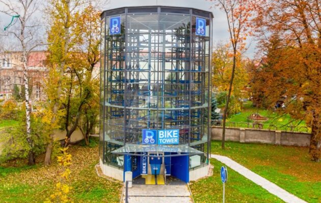 Zastupitelé schválili výstavbu cyklověže, vyroste mezi stadionem a Flošnou