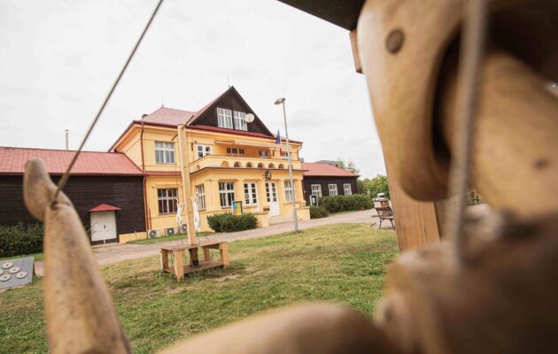 Divadlo Drak oslaví 65 let od založení derniérou inscenace O bílé lani