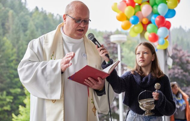 Na Vesně se slavilo jubileum. Proslulá dětská léčebna existuje už 40 let