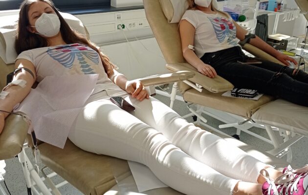 Dárcovské krve není nikdy dost, říká učitelka hradecké zdravotnické školy
