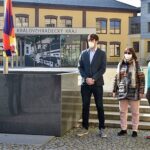 Vlajka pro Tibet u krajského úřadu