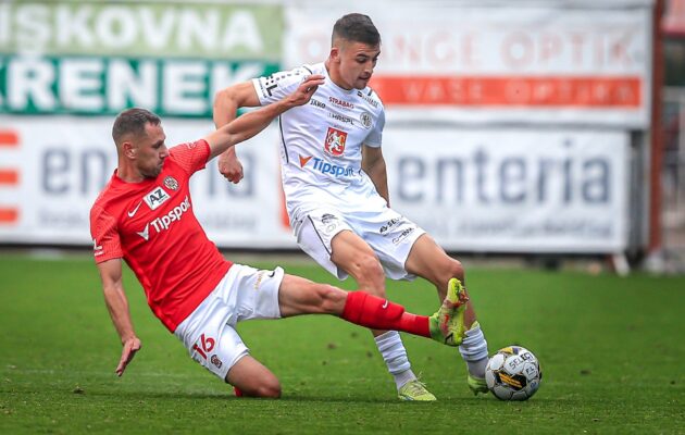 Uhlídají Votroci kanonýra Řezníčka? Hradec se představí v Brně