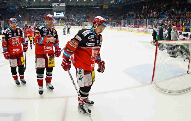 5 důvodů krachu ve čtvrtfinále: křehké sebevědomí, chyby či spící střelec