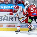 Hokej Pardubice - Hradec Králové (foto Luboš Jeníček)