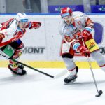Hokej Pardubice - Hradec Králové (foto Luboš Jeníček)