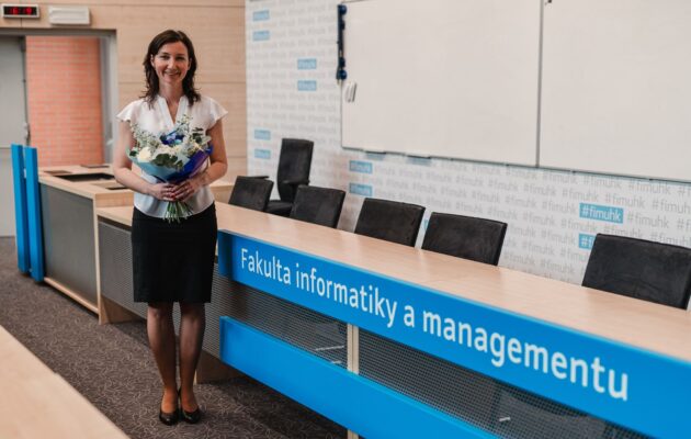 Fakultu informatiky a managementu UHK nově povede Petra Marešová