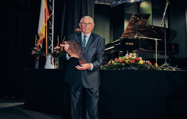 Doufám, že ještě nějaké to piano vyrobíme, řekl Jan Petrof
