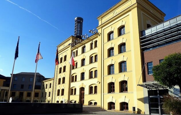 Kraj neposkytne dva dny volna za očkování proti nákaze covid-19