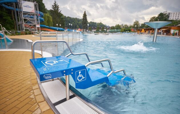 Kvůli počasí zůstane koupaliště Flošna uzavřeno, wellness a sauna se otevřou