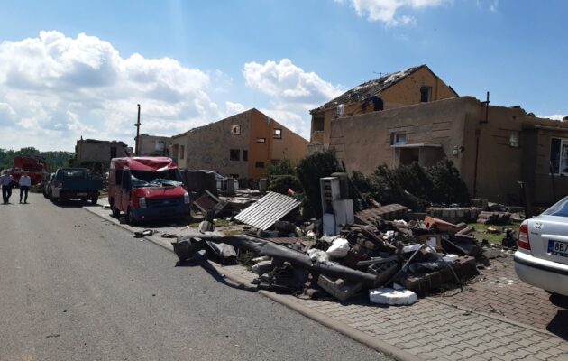 Solidarita z Hradce Králové míří k tornádem zasažené jižní Moravě