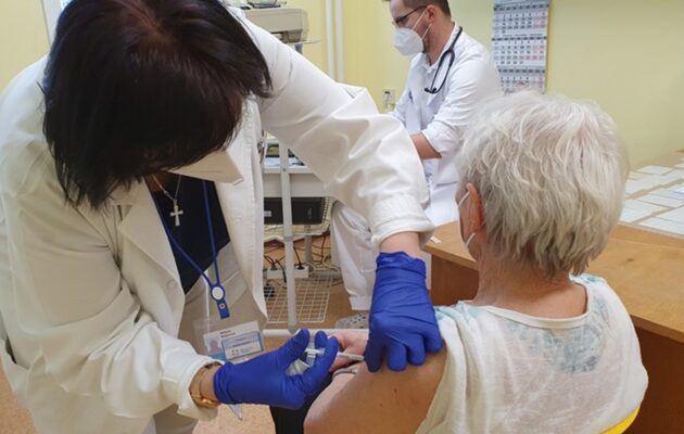 Hradecký kraj je na prahu epidemie chřipky, uvedli hygienici