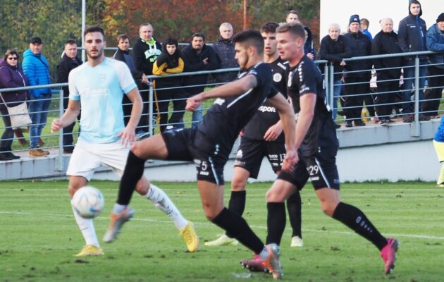 MOL Cup: Votroky vystřelil k postupu Čihák, Chlumec srazilo vyloučení