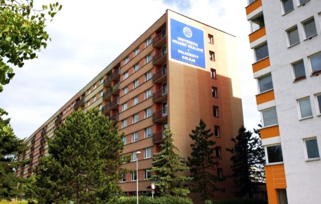 Zájem studentů o koleje Univerzity Hradec Králové stoupl, ceny zůstaly