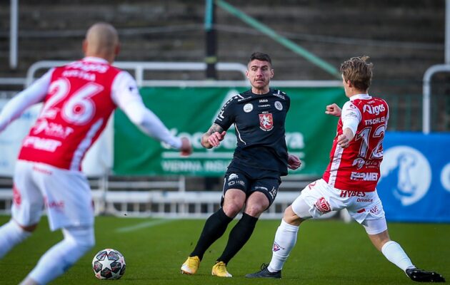 Leibl k vyloučení v derby: Jasný úmysl! Neudeřil jsem ho, oponuje Jeřábek
