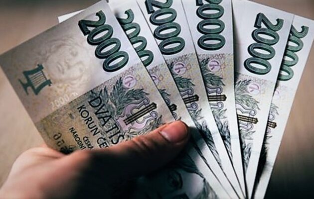 Průměrná hrubá mzda v hradeckém kraji ve 2. čtvrtletí vzrostla na 41 249 korun
