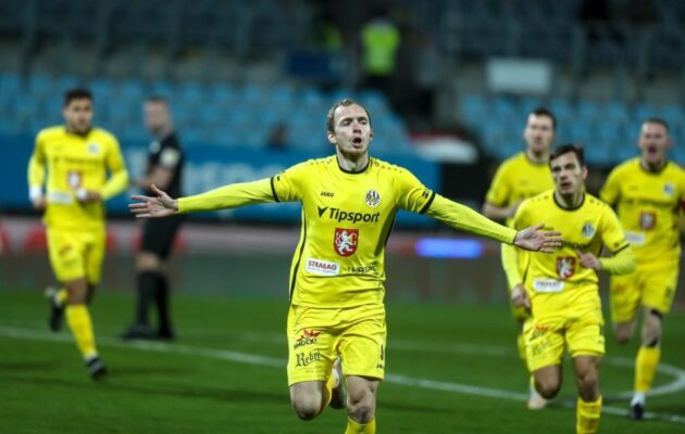 Spolehlivý výkon a první venkovní výhra! Votroci porazili Dynamo 2:0