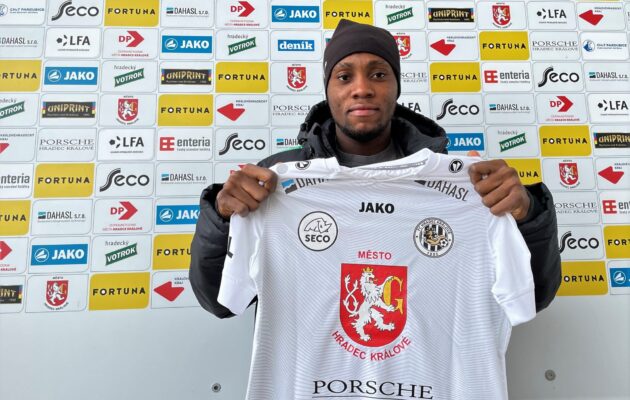 Seun Egbewole, fotbalové křídlo z Nigérie, posílí řady Votroků