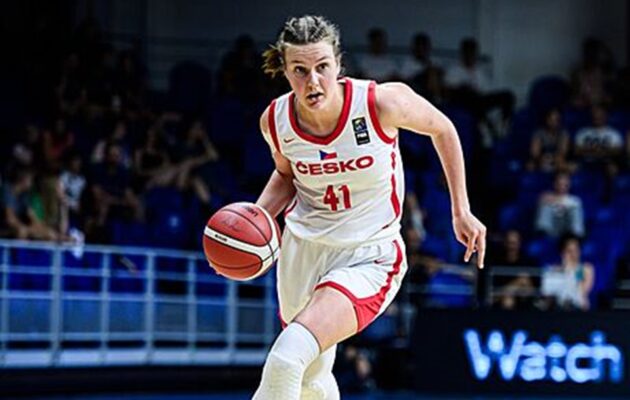 Mám ráda výzvy, říká basketbalistka Lvic a medička Martina Pokorná