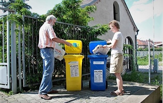 Hradečáci stále více třídí. Skládkového odpadu loni ubylo o 1,6 tuny