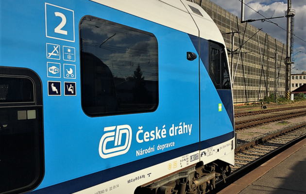 Uvolnění omezení: Vlaky a autobusy se v kraji vrátí do plného provozu