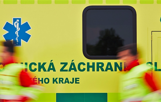 Zvracení po špatné stravě ve škole v přírodě, tři děti a dvě ženy musely do špitálu