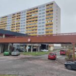 Na Benešově třídě se po opravě otevřela lávka u supermarketu Billa