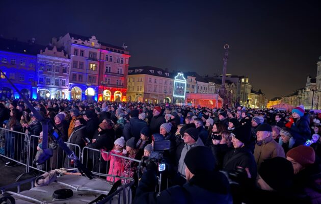 Novoroční akce První den spolu přilákala na Velké náměstí davy lidí