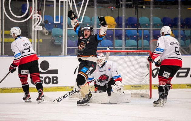 Univerzitní hokej: UNIted HK - Riders Pardubice 7:4