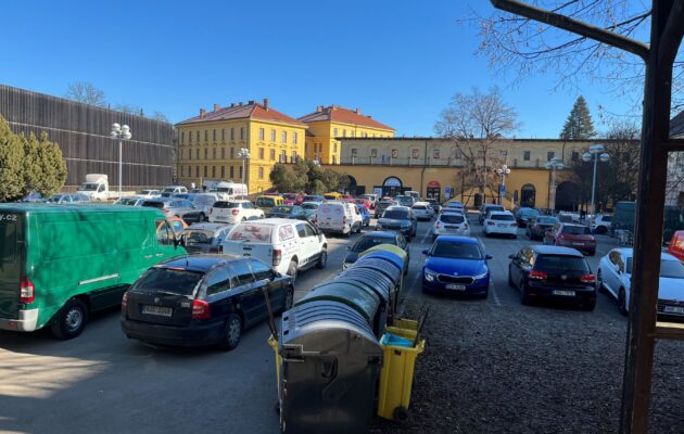 V Hradci vznikne nové náměstí u Gayerových a Vrbenského kasáren