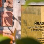 Rozkvetlé jižní terasy jsou po čtyřech měsících znovu otevřené