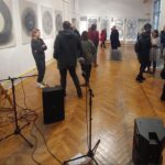 Škroupovka k jubileu legendy konkretismu nabízí výstavu Hajnové a Jebavého
