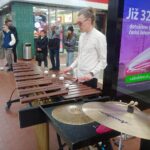 Jedinečné taneční dílo Connecting Stations na vlakovém nádraží