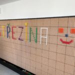 FOTO: Město dnes otevřelo nově zrekonstruovanou vstupní část ZUŠ Střezina