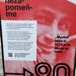 Na náměstí 28. října odstartovala výstava přinášející 16 příběhů z konce války
