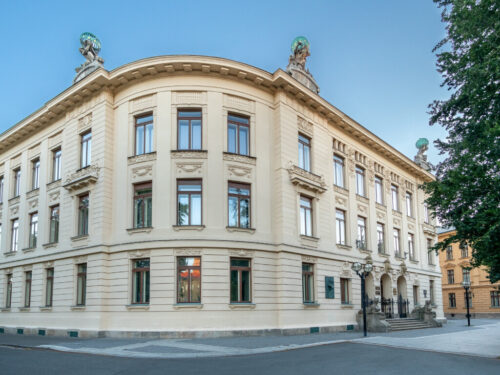 Oprava Pedagogické fakulty UHK míří do finiše, na podzim se do budovy vrátí studenti