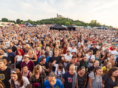 Festival Hrady CZ se přesouvá na Kunětickou horu s hvězdným line-upem