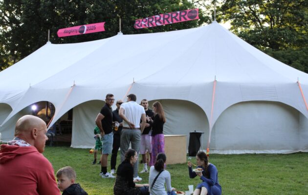 Jubilejní ročník festivalu REGIONY přilákal do Hradce přes 57 tisíc návštěvníků