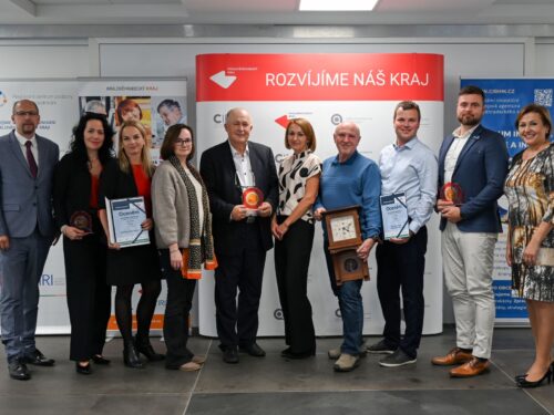 Kraj ocenil inspirativní podniky i firmy, které dávají šanci lidem po padesátce